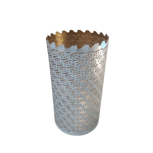 IRON CANDLE VOTIVE (WHITE & GOLD)